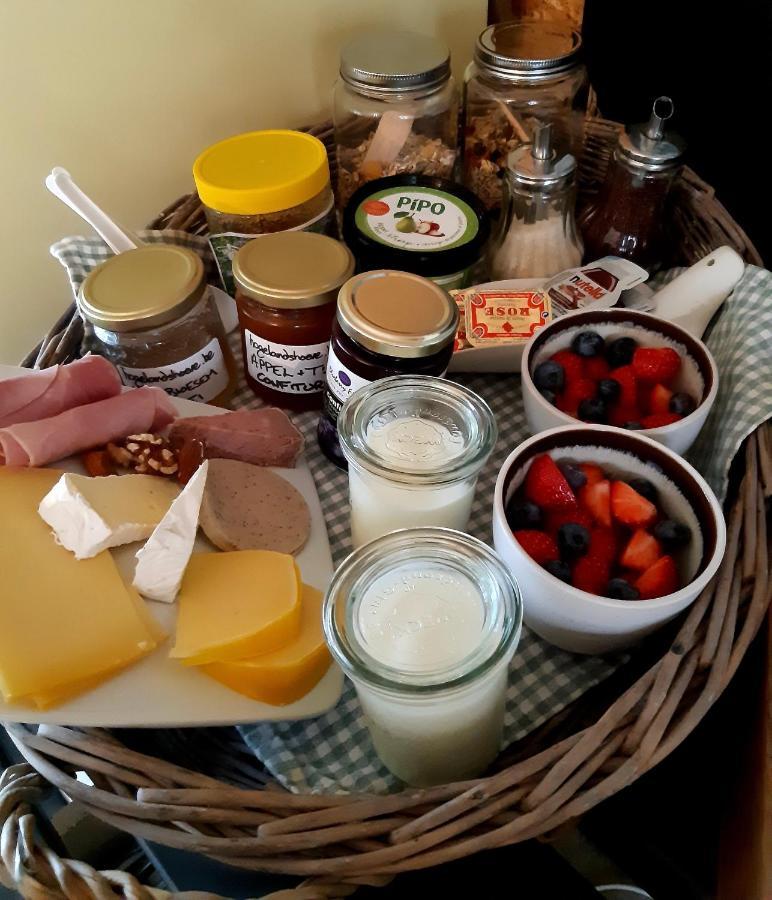 Boerderaaj Bed & Breakfast Bilzen Ngoại thất bức ảnh